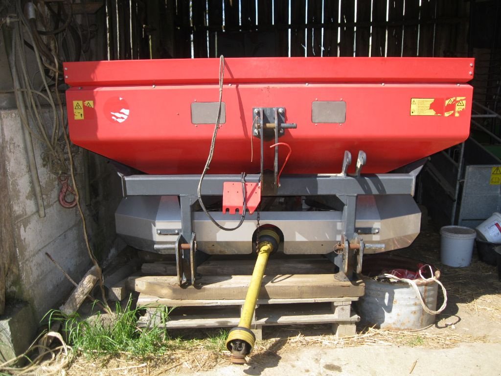 Düngerstreuer tip Vicon RS-M 1350, Gebrauchtmaschine in BRECE (Poză 1)