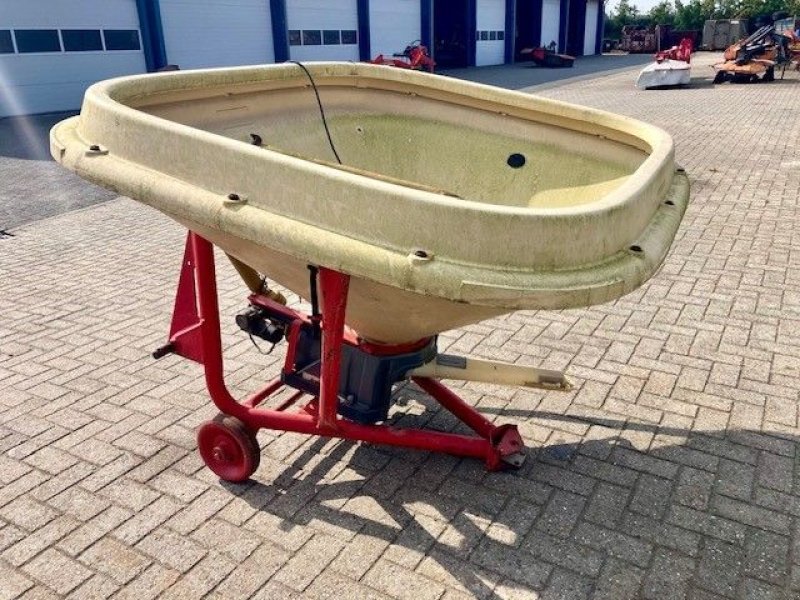 Düngerstreuer типа Vicon Strooier pendelstrooier, Gebrauchtmaschine в Wierden (Фотография 3)