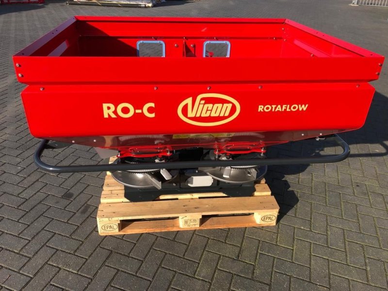 Düngerstreuer des Typs Vicon Strooier, Neumaschine in Wierden (Bild 1)