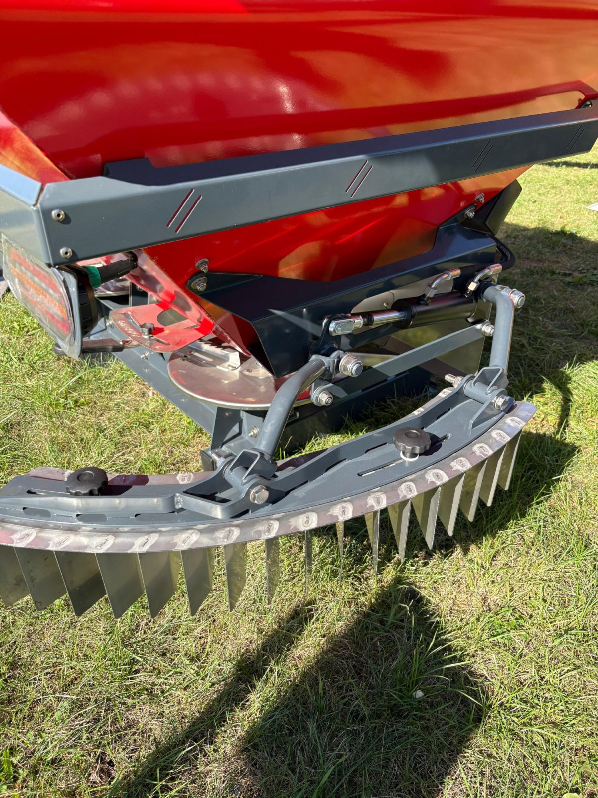 Düngerstreuer tipa Woprol Düngerstreuer 600 kg / Fertilizer spreader, Neumaschine u Michałowo (Slika 16)