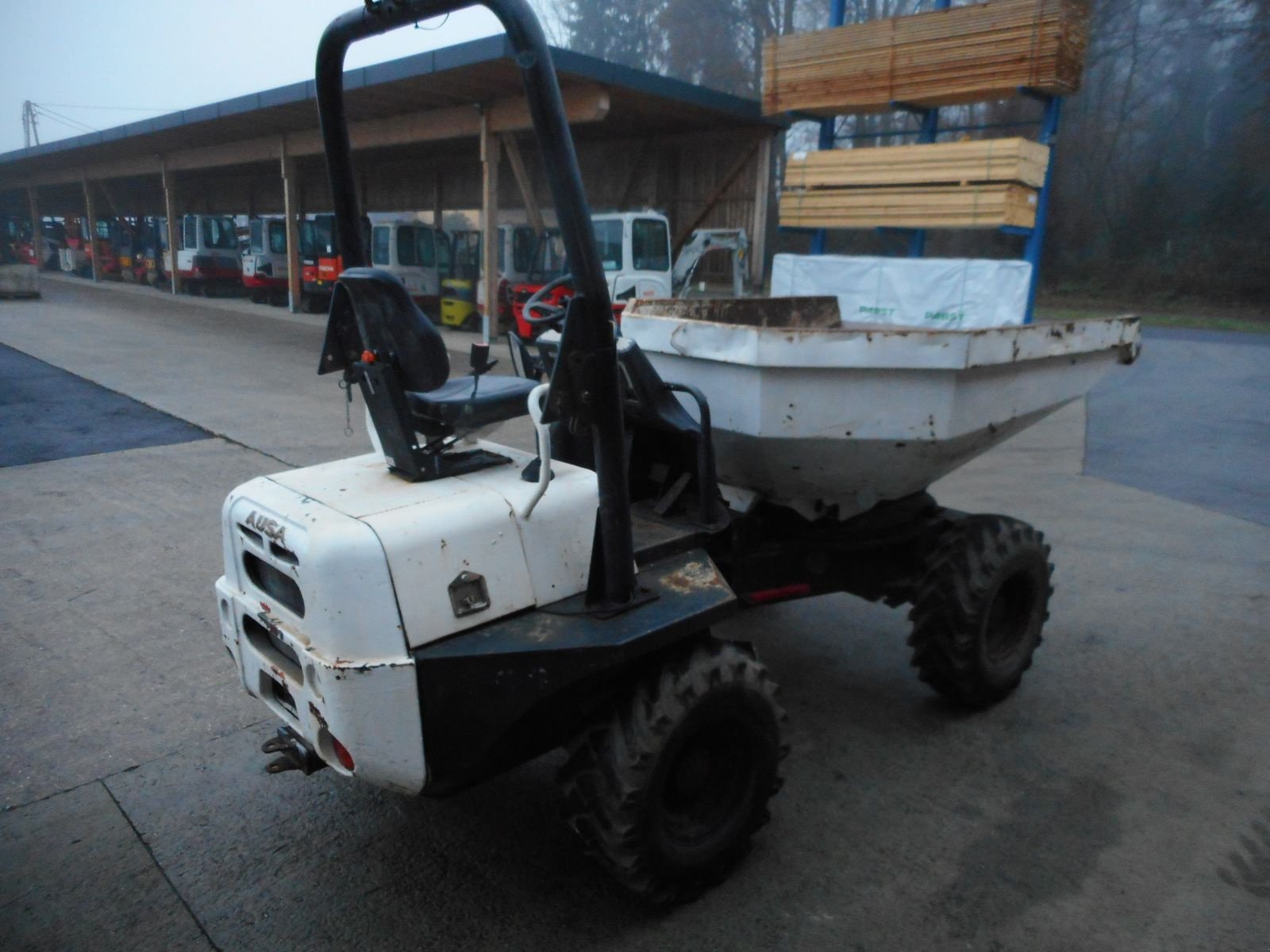 Dumper des Typs Ausa D350AHG mit Drehmulde ( 3,58t NL u. 2,76t EG ), Gebrauchtmaschine in St. Nikolai ob Draßling (Bild 4)