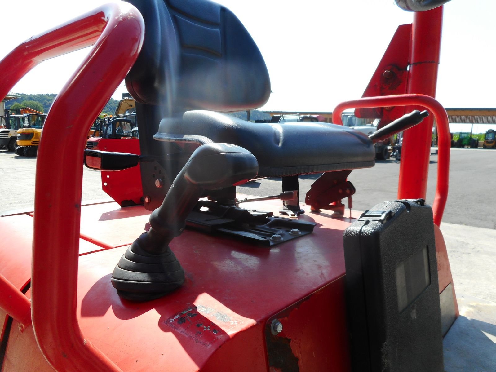 Dumper del tipo Ausa D350AHG mit Drehmulde ( 3,5t NL u. 2,83t EG ), Gebrauchtmaschine en St. Nikolai ob Draßling (Imagen 15)