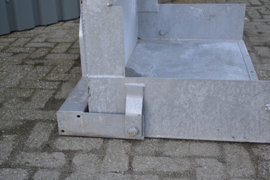 Dumper des Typs Boxer galvaniseerd 1 / 1.2 m, Neumaschine in Neer (Bild 5)