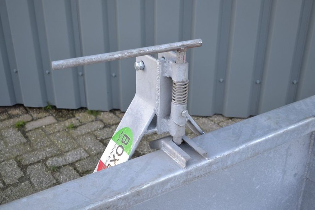 Dumper des Typs Boxer galvaniseerd 1 / 1.2 m, Neumaschine in Neer (Bild 4)