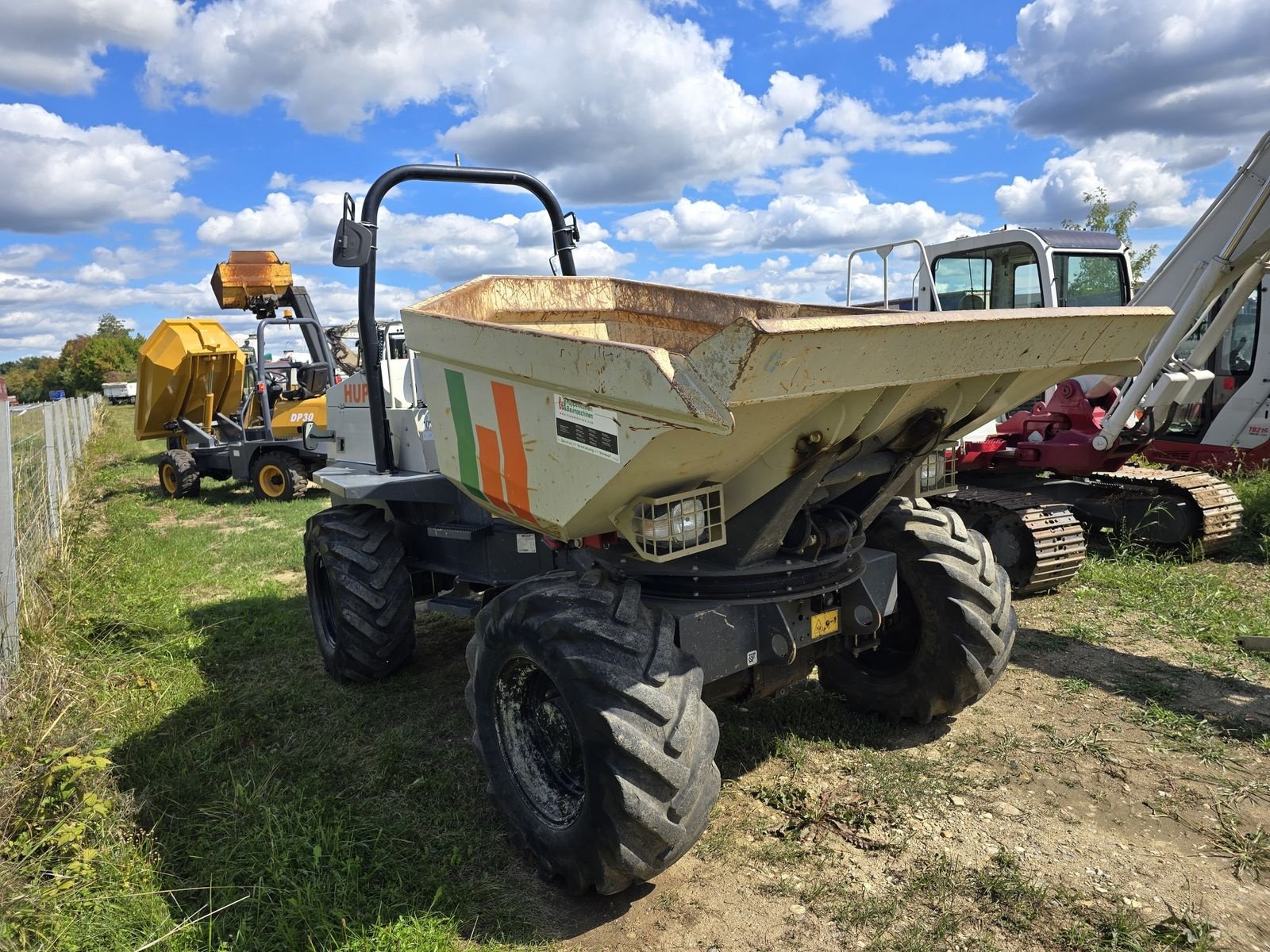 Dumper des Typs Mecalac TA6s, Gebrauchtmaschine in Gabersdorf (Bild 11)