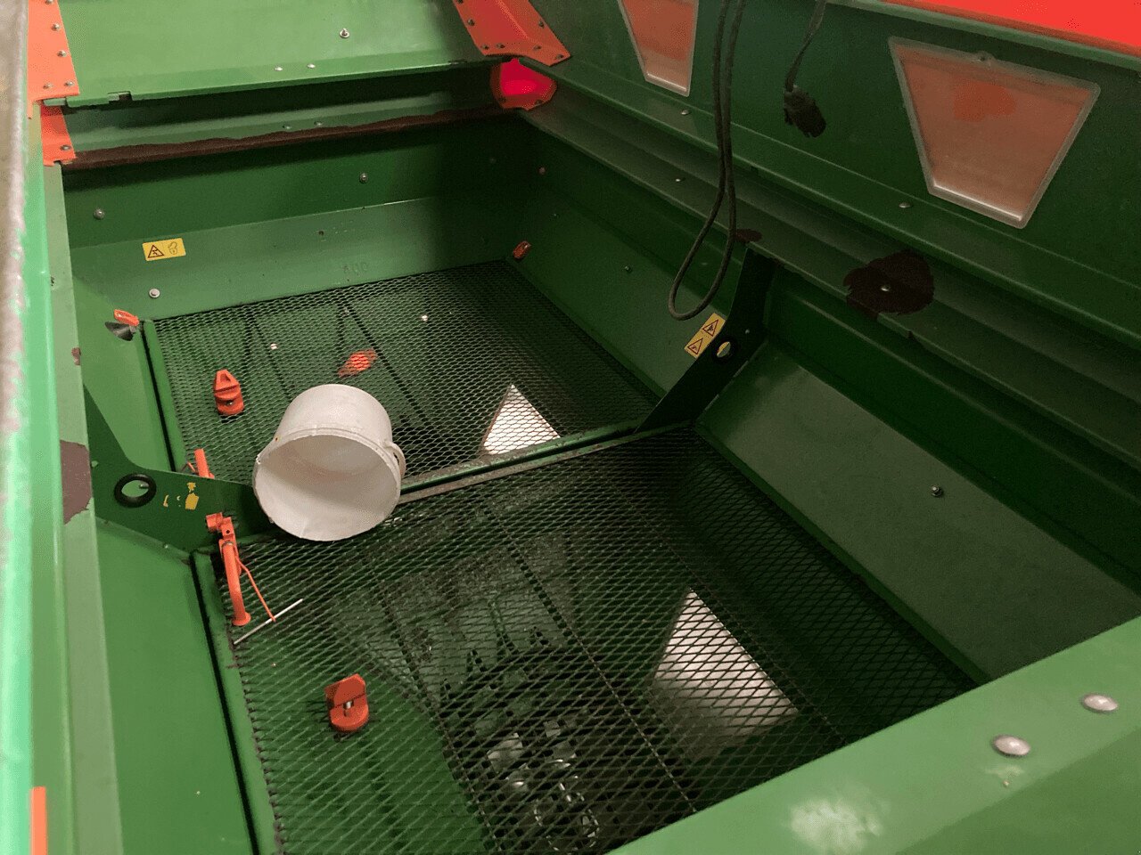 Dungstreuer typu Amazone EPANDEUR ZAM 3001, Gebrauchtmaschine w PONTIVY (Zdjęcie 5)