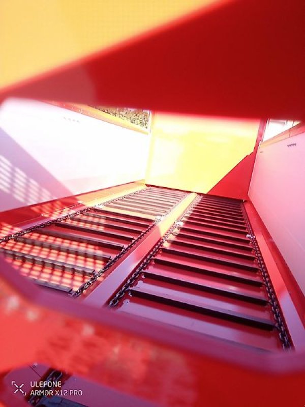 Dungstreuer of the type Annaburger TeleLiner HTS 24D.07, Neumaschine in Annaburg (Picture 5)