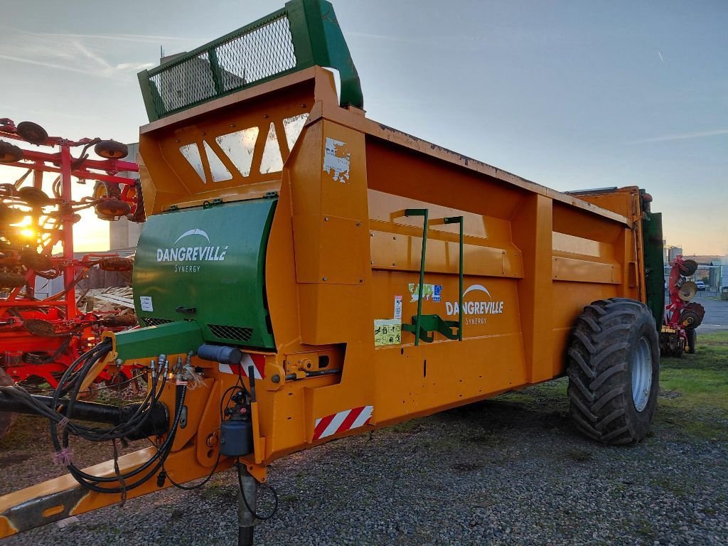 Dungstreuer of the type Dangreville EV 11, Gebrauchtmaschine in BRAS SUR MEUSE (Picture 1)