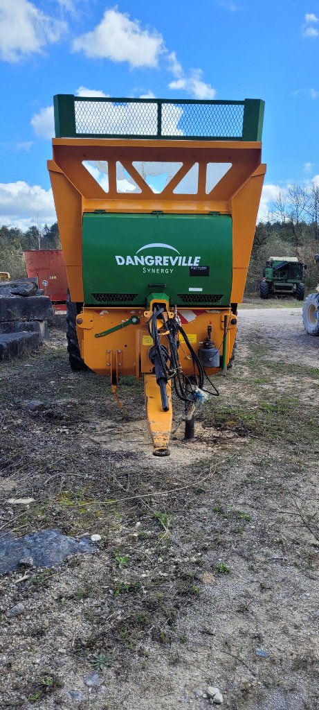 Dungstreuer typu Dangreville SYNERGIE EV 11, Gebrauchtmaschine v Lérouville (Obrázok 4)