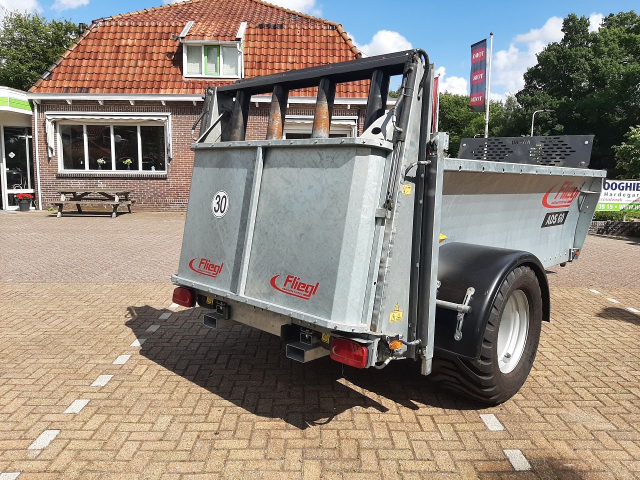 Dungstreuer van het type Fliegl ADS 60, Gebrauchtmaschine in Hardegarijp (Foto 4)