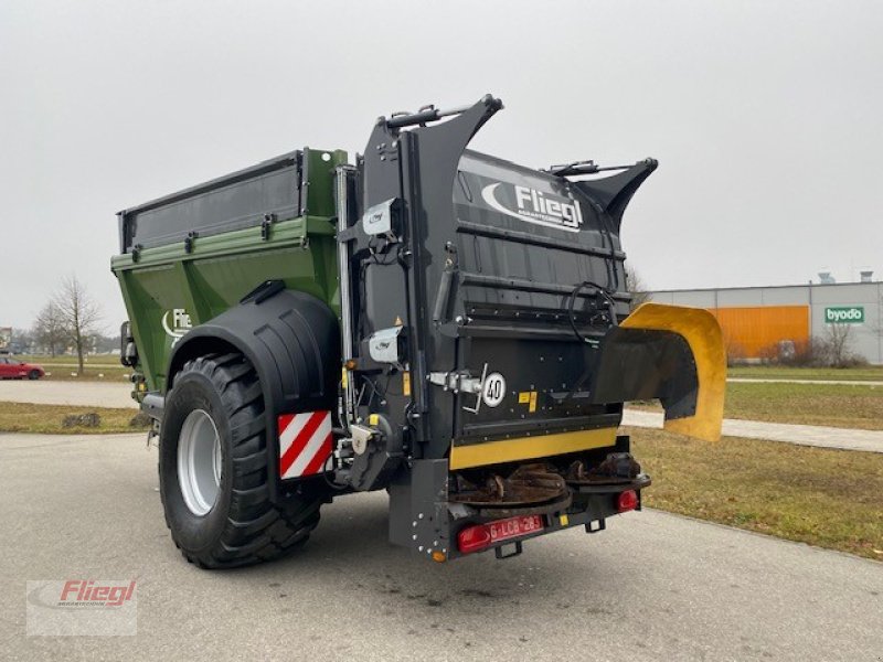 Dungstreuer des Typs Fliegl KDS 120 Muckcontrol, Gebrauchtmaschine in Mühldorf (Bild 5)