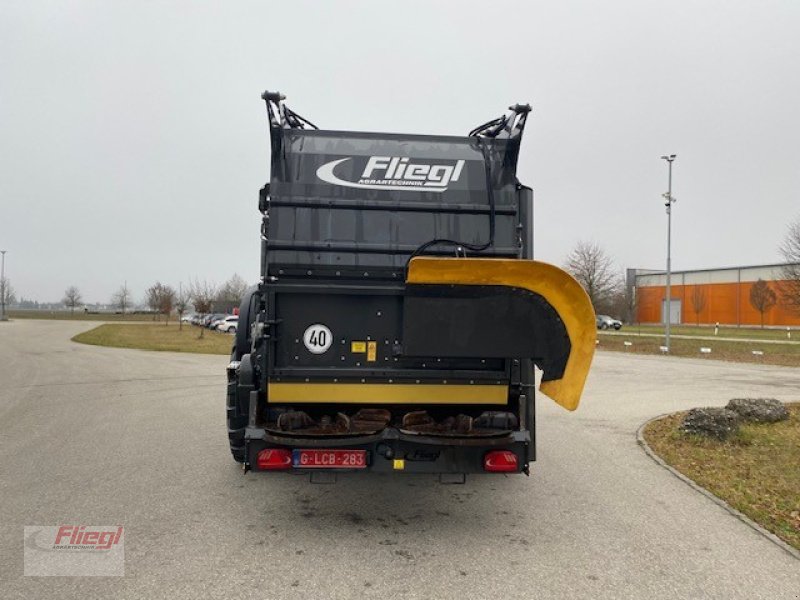 Dungstreuer des Typs Fliegl KDS 120 Muckcontrol, Gebrauchtmaschine in Mühldorf (Bild 7)