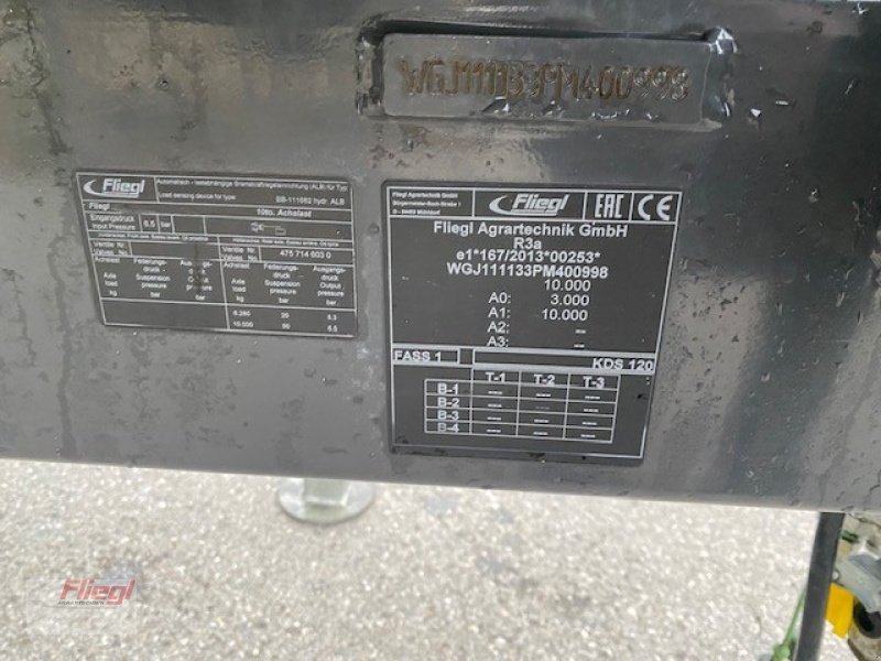 Dungstreuer des Typs Fliegl KDS 120 Muckcontrol, Gebrauchtmaschine in Mühldorf (Bild 10)