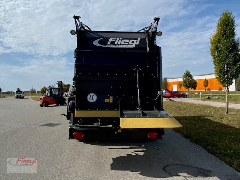 Dungstreuer des Typs Fliegl KDS 140 Muck Control, Gebrauchtmaschine in Mühldorf (Bild 5)