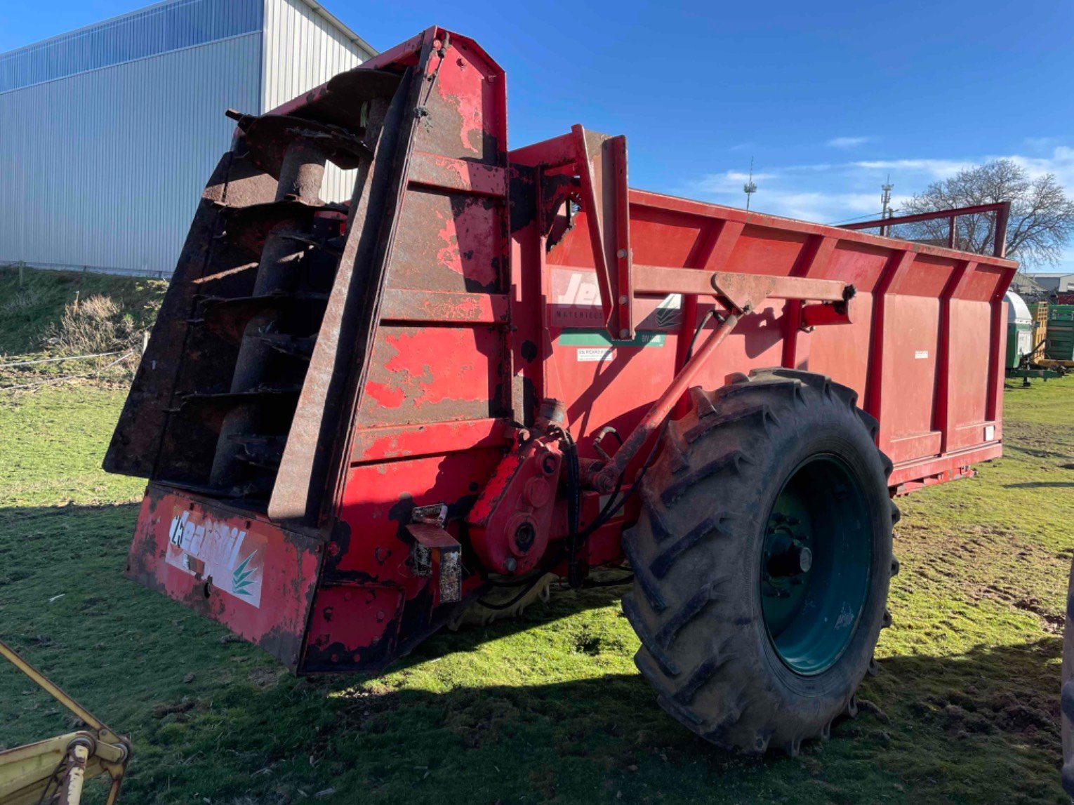 Dungstreuer of the type Jeantil EPANDEUR, Gebrauchtmaschine in LA SOUTERRAINE (Picture 4)