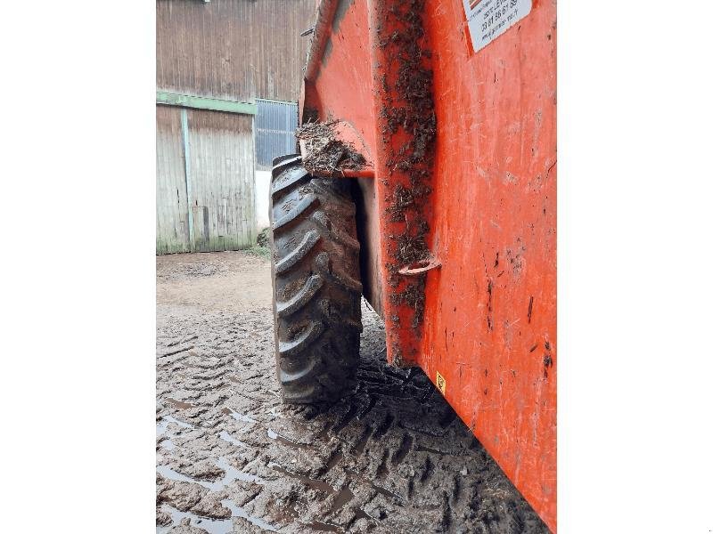 Dungstreuer of the type Jeantil EVR 12-8, Gebrauchtmaschine in Levier (Picture 2)