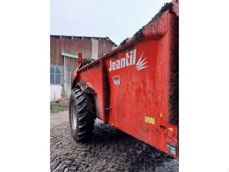Dungstreuer of the type Jeantil EVR 12-8, Gebrauchtmaschine in Levier (Picture 1)