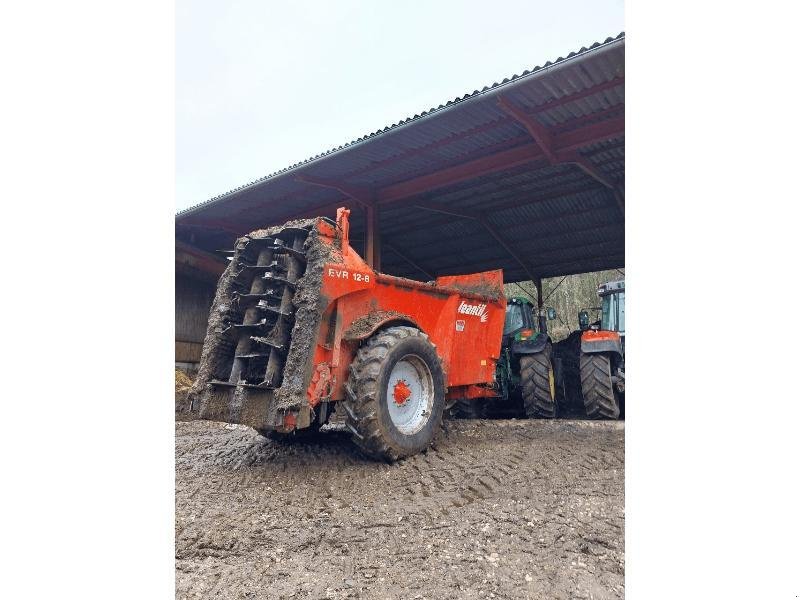 Dungstreuer of the type Jeantil EVR 12-8, Gebrauchtmaschine in Levier (Picture 5)