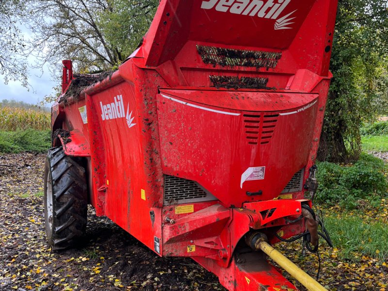 Dungstreuer типа Jeantil Evr 12-8, Gebrauchtmaschine в MORLHON LE HAUT (Фотография 1)
