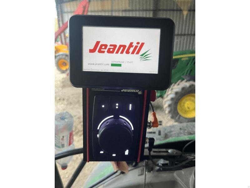 Dungstreuer типа Jeantil EVR 18-14, Gebrauchtmaschine в LE PONT CHRETIEN (Фотография 5)