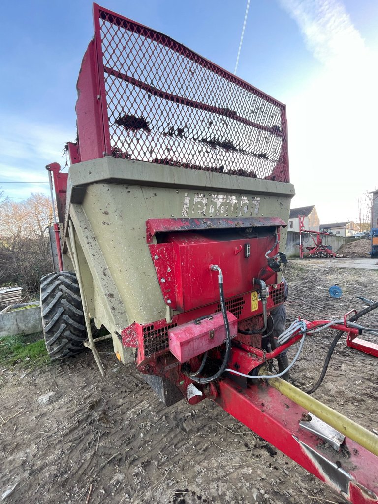 Dungstreuer typu Joskin HVS 43S09, Gebrauchtmaschine v Calmont (Obrázek 3)