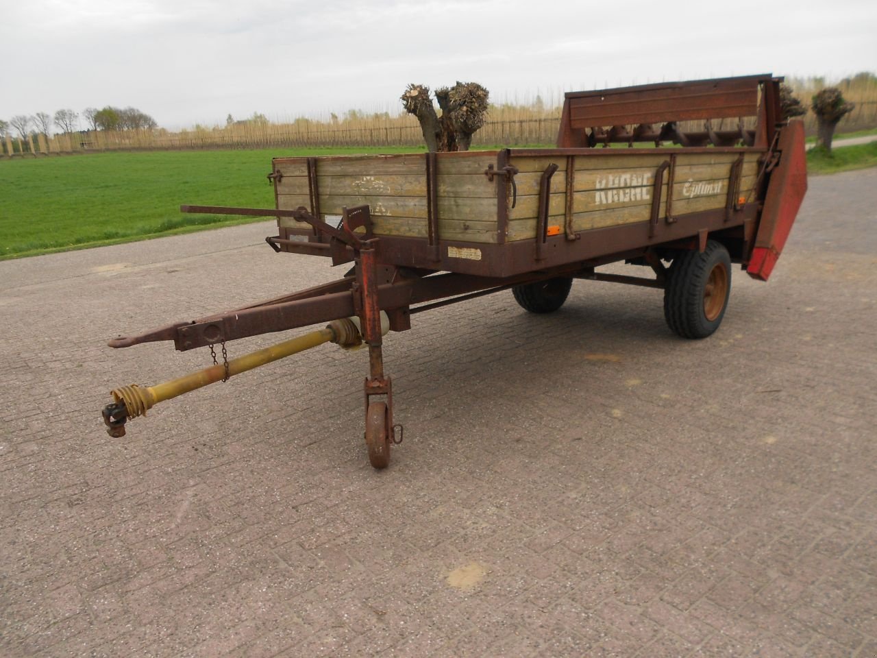 Dungstreuer des Typs Krone 3 ton s, Gebrauchtmaschine in Oirschot (Bild 1)