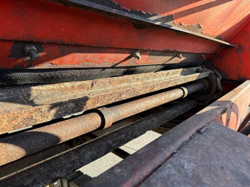 Dungstreuer of the type Legrand CYCLONE 8500, Gebrauchtmaschine in Wargnies Le Grand (Picture 9)