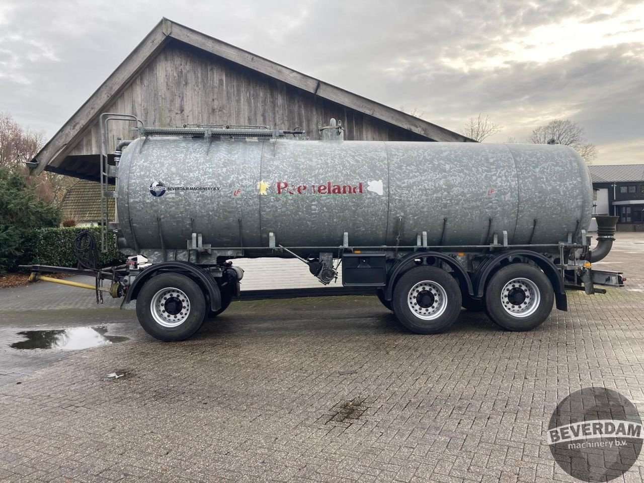 Dungstreuer типа Lindner & Fischer TAH 22500, Gebrauchtmaschine в Vriezenveen (Фотография 3)