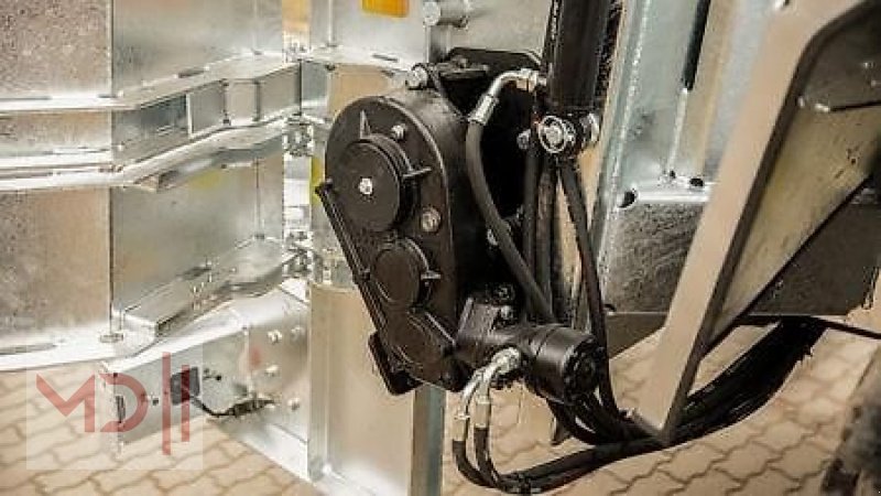 Dungstreuer des Typs MD Landmaschinen CM Miststreuer N114 20T Zeus, Neumaschine in Zeven (Bild 4)