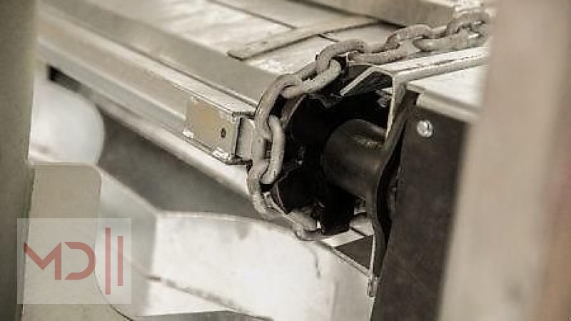 Dungstreuer des Typs MD Landmaschinen CM Miststreuer N114 20T Zeus, Neumaschine in Zeven (Bild 3)