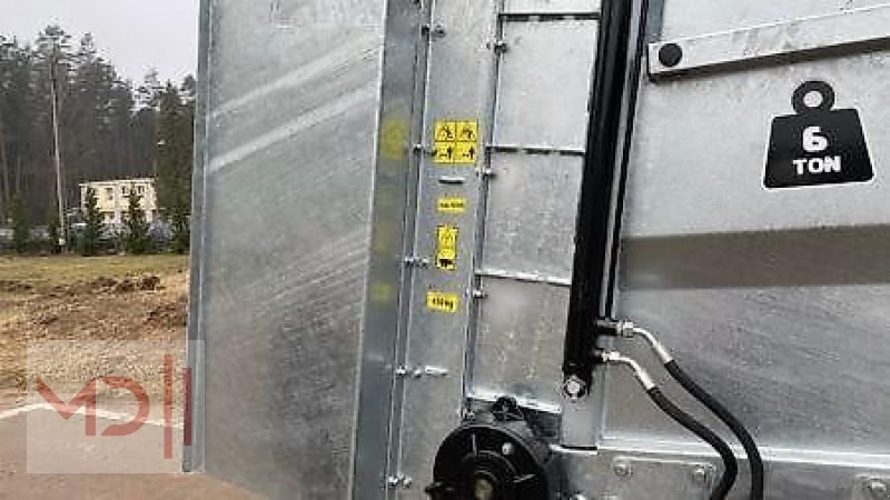 Dungstreuer des Typs MD Landmaschinen CM Miststreuer N221/3-3 9,8T CS-Line, Neumaschine in Zeven (Bild 6)