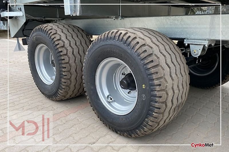 Dungstreuer des Typs MD Landmaschinen CM Miststreuer N221/3-4 11,5t, Neumaschine in Zeven (Bild 4)