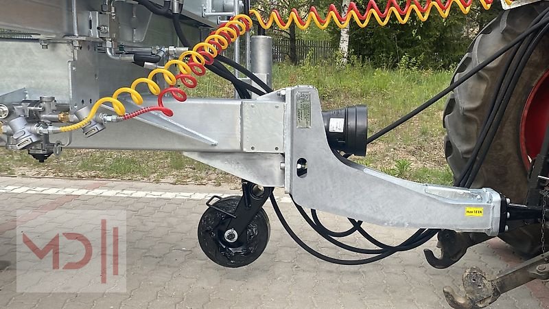 Dungstreuer des Typs MD Landmaschinen CM Miststreuer N221/3-4 11,5t, Neumaschine in Zeven (Bild 6)