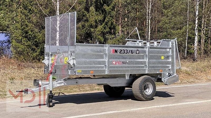 Dungstreuer des Typs MD Landmaschinen CM Miststreuer N233/6 6,6T, Neumaschine in Zeven (Bild 1)