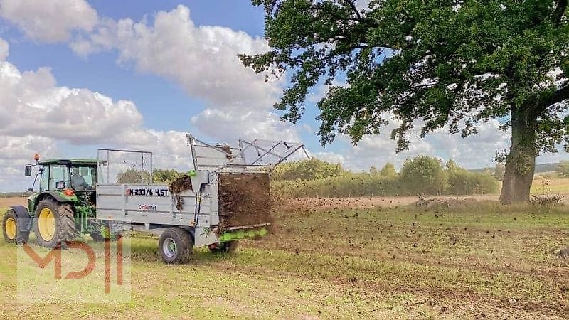 Dungstreuer des Typs MD Landmaschinen CM Miststreuer N233/6 6,6T, Neumaschine in Zeven (Bild 2)