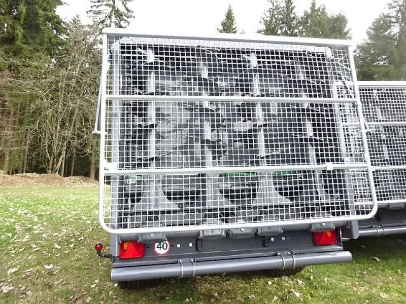 Dungstreuer des Typs Metal-Fach Batalion- Dungstreuer - Metal Fach N 280- 1- Gesamtgewicht 11,5 Tonnen - mit Auflaufbremse- BPW- Top Preis, Neumaschine in Neureichenau (Bild 17)