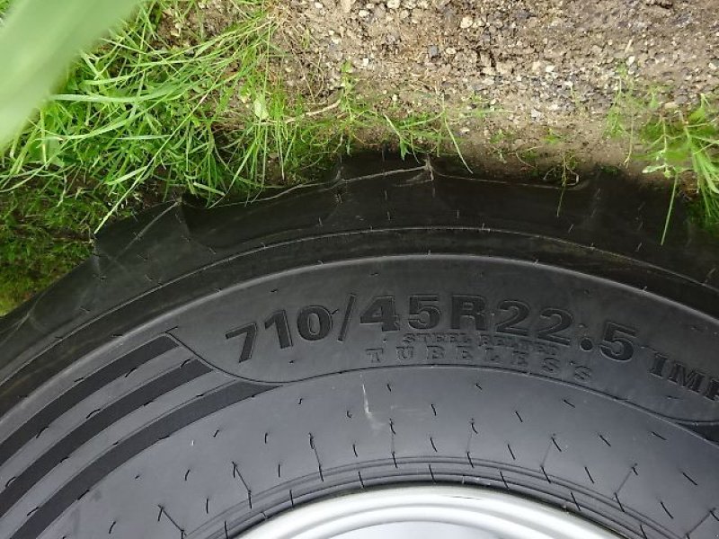 Dungstreuer des Typs Metal-Fach N 272 / 2 - Dungstreuer- Tandem, Neumaschine in Neureichenau (Bild 27)