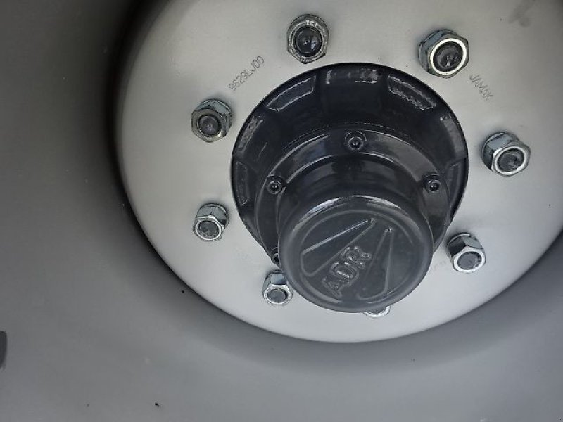 Dungstreuer des Typs Metal-Fach N 272 / 2 - Dungstreuer- Tandem, Neumaschine in Neureichenau (Bild 30)