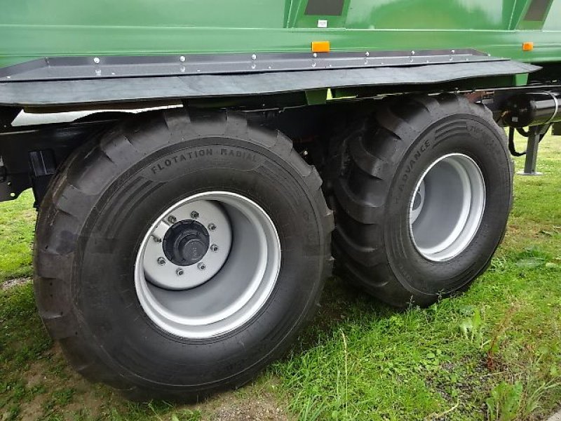 Dungstreuer des Typs Metal-Fach N 272 / 2 - Dungstreuer- Tandem, Neumaschine in Neureichenau (Bild 25)