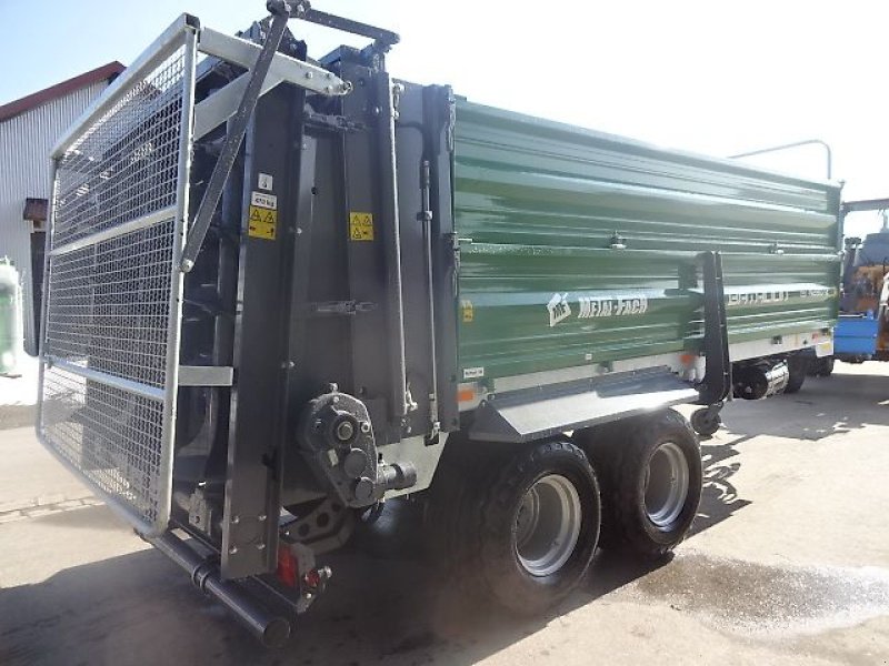 Dungstreuer of the type Metal-Fach N-280/2-Miststreuer-GG -13,6   Tonnen- 2 Kreis - DL Anlage- NEU, Neumaschine in Neureichenau (Picture 17)