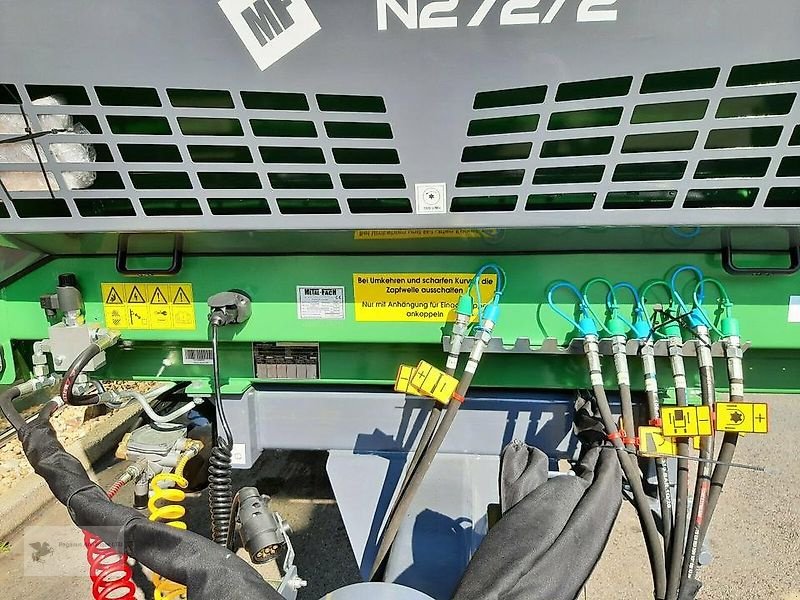 Dungstreuer des Typs Metal-Fach N272/2 Taurus Miststreuer Dungstreuer NEU, Neumaschine in Gevelsberg (Bild 6)