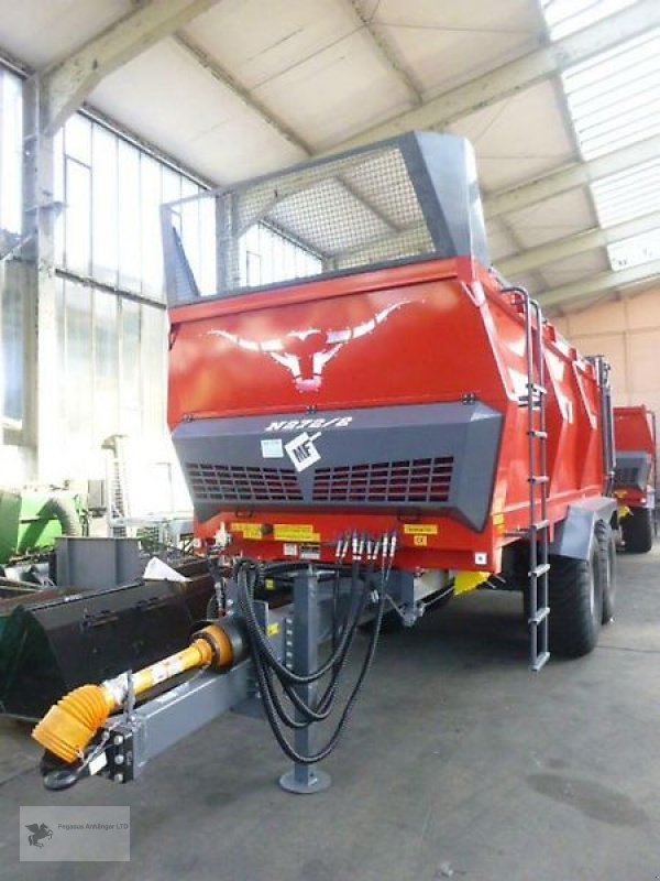 Dungstreuer des Typs Metal-Fach Taurus N272/2 Miststreuer/ Dungstreuer, Neumaschine in Gevelsberg (Bild 2)