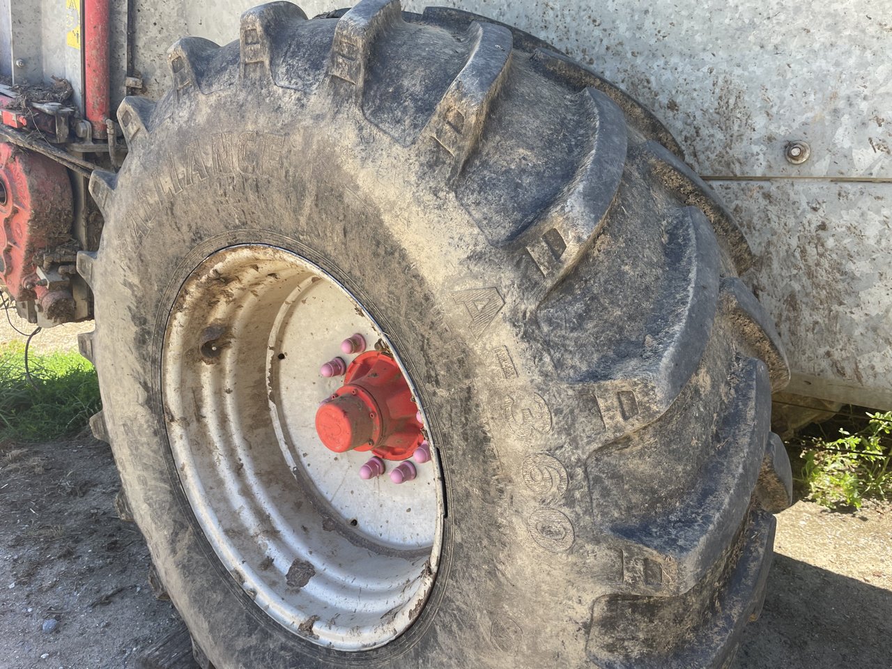 Dungstreuer типа Pichon M1655, Gebrauchtmaschine в MALESTROIT (Фотография 5)