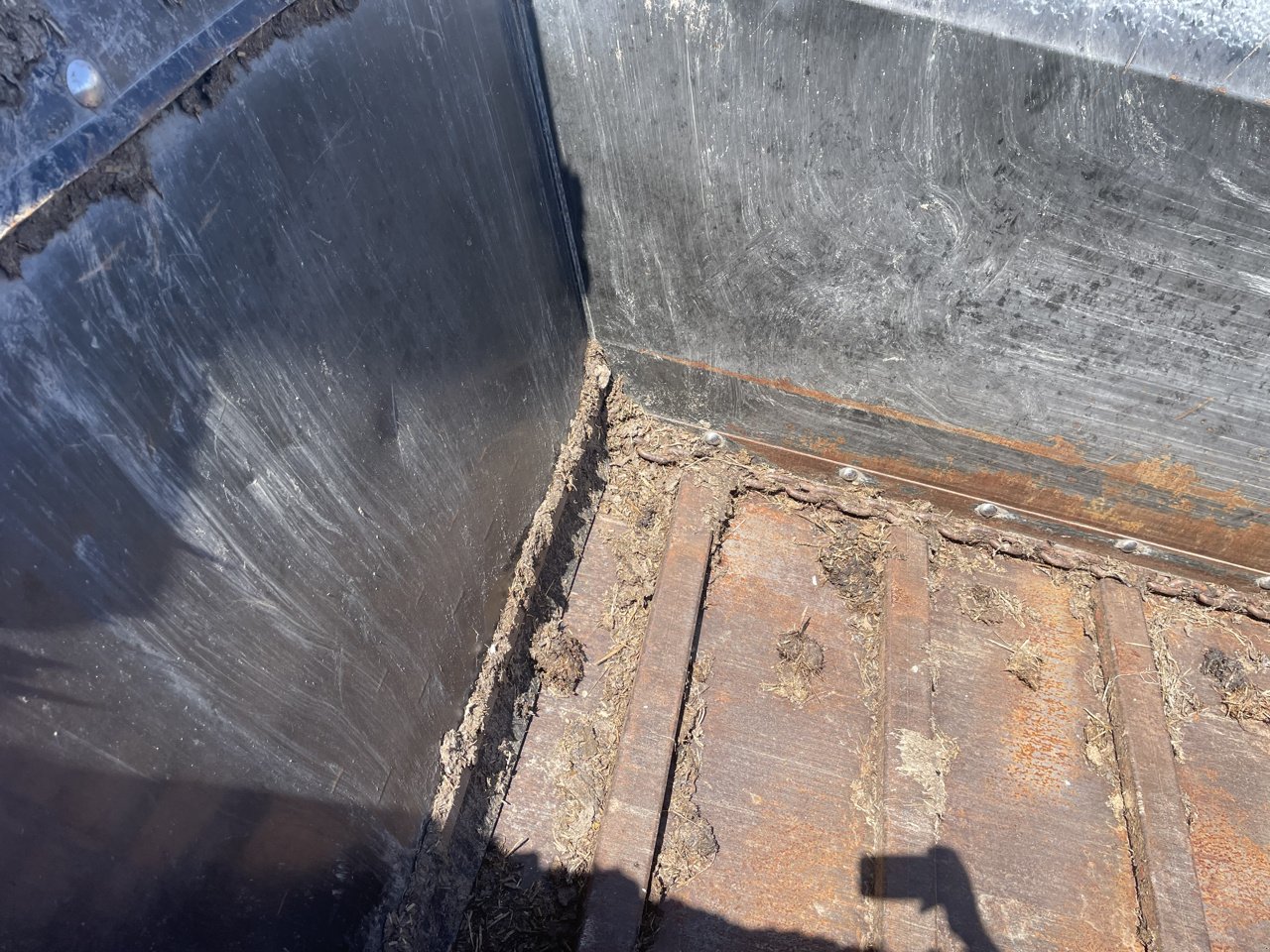 Dungstreuer типа Pichon M1655, Gebrauchtmaschine в MALESTROIT (Фотография 9)