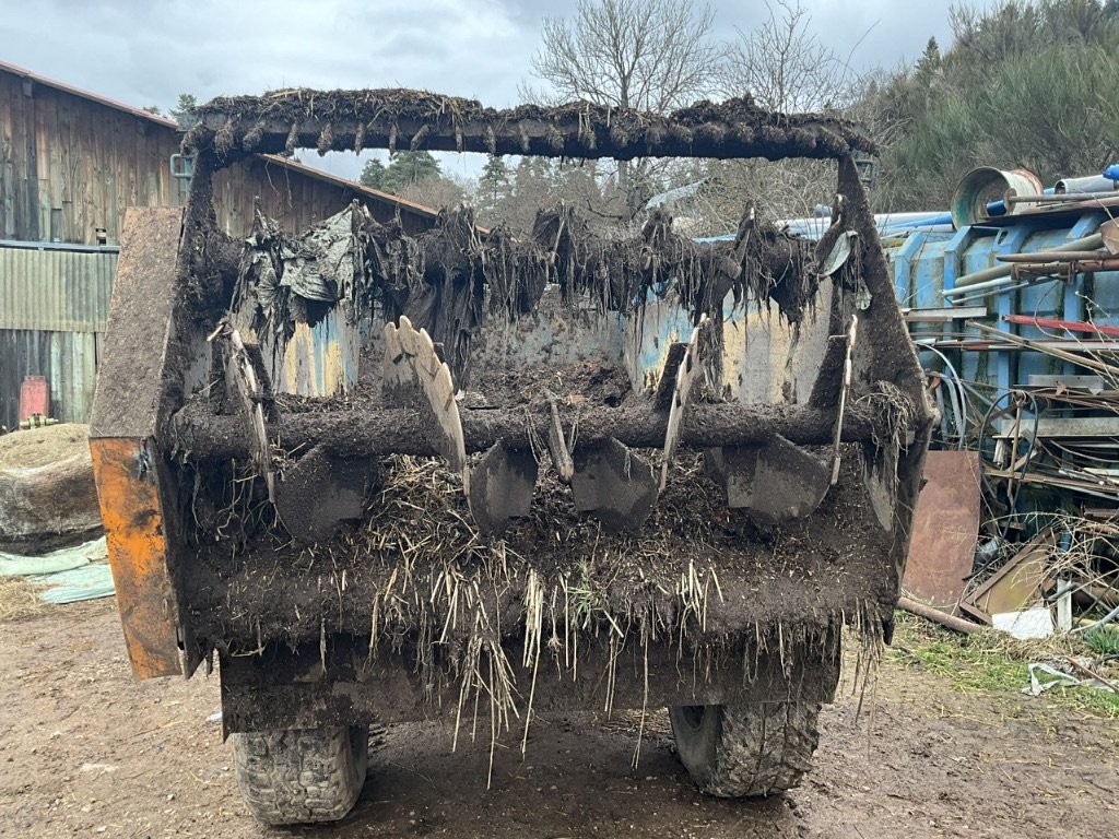 Dungstreuer des Typs Rolland CONIC 2065, Gebrauchtmaschine in SAINT NIZIER DE FORNAS (Bild 5)