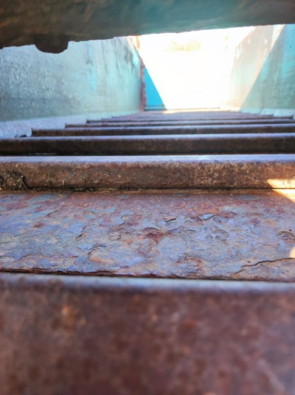 Dungstreuer Türe ait Rolland Rolland ROLLTWIN 175, Gebrauchtmaschine içinde VOVES (resim 4)