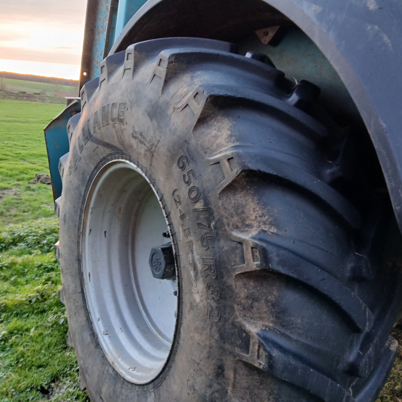 Dungstreuer от тип Rolland ROLLFORCE 5517, Gebrauchtmaschine в HERLIN LE SEC (Снимка 5)