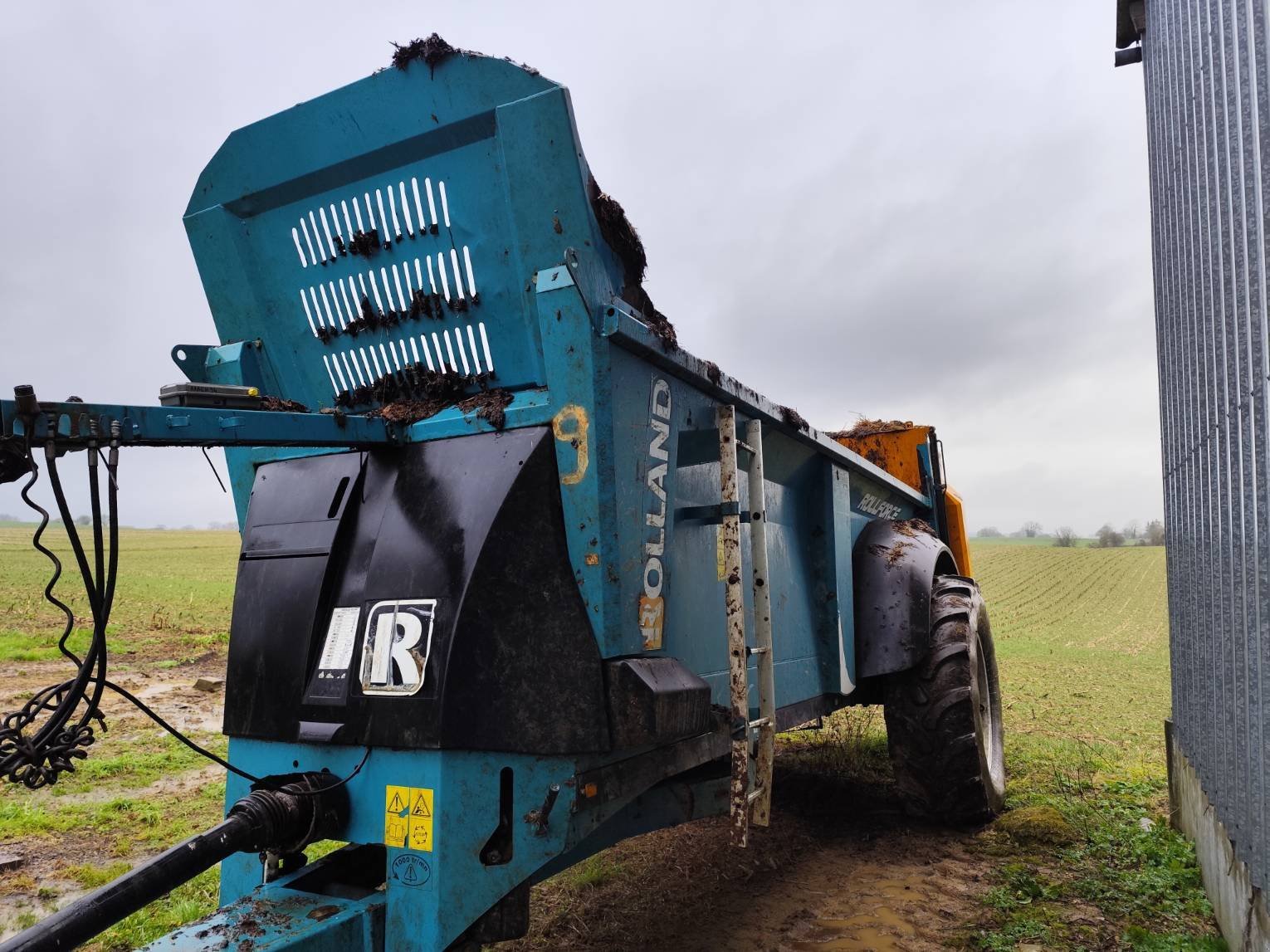 Dungstreuer Türe ait Rolland ROLLFORCE 6115 TCE, Gebrauchtmaschine içinde Le Horps (resim 2)