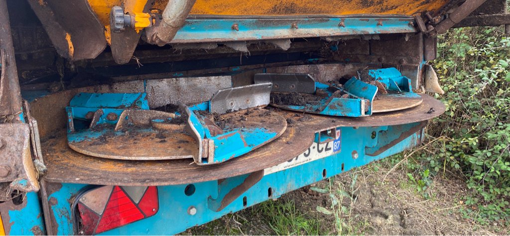 Dungstreuer del tipo Rolland ROLLFORCE 6115 TCE, Gebrauchtmaschine en UZERCHE (Imagen 4)