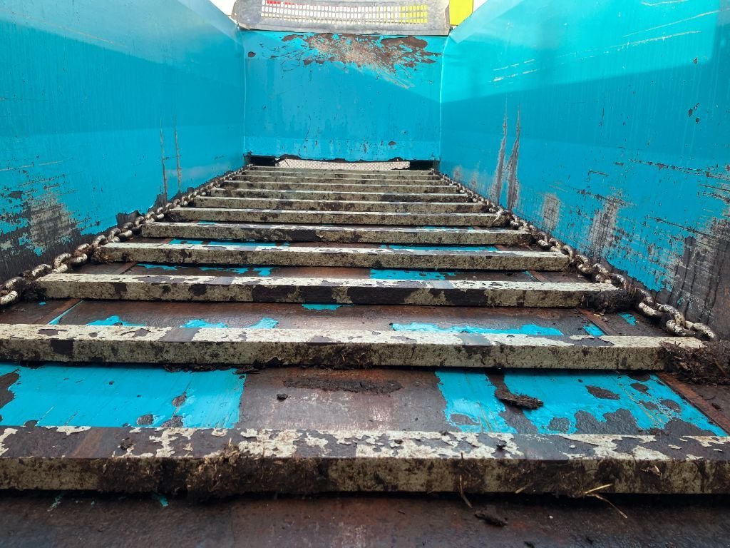 Dungstreuer van het type Rolland Rollforce-Compact 5012, Gebrauchtmaschine in MORLHON LE HAUT (Foto 7)